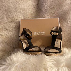 Micheal Kors wedges